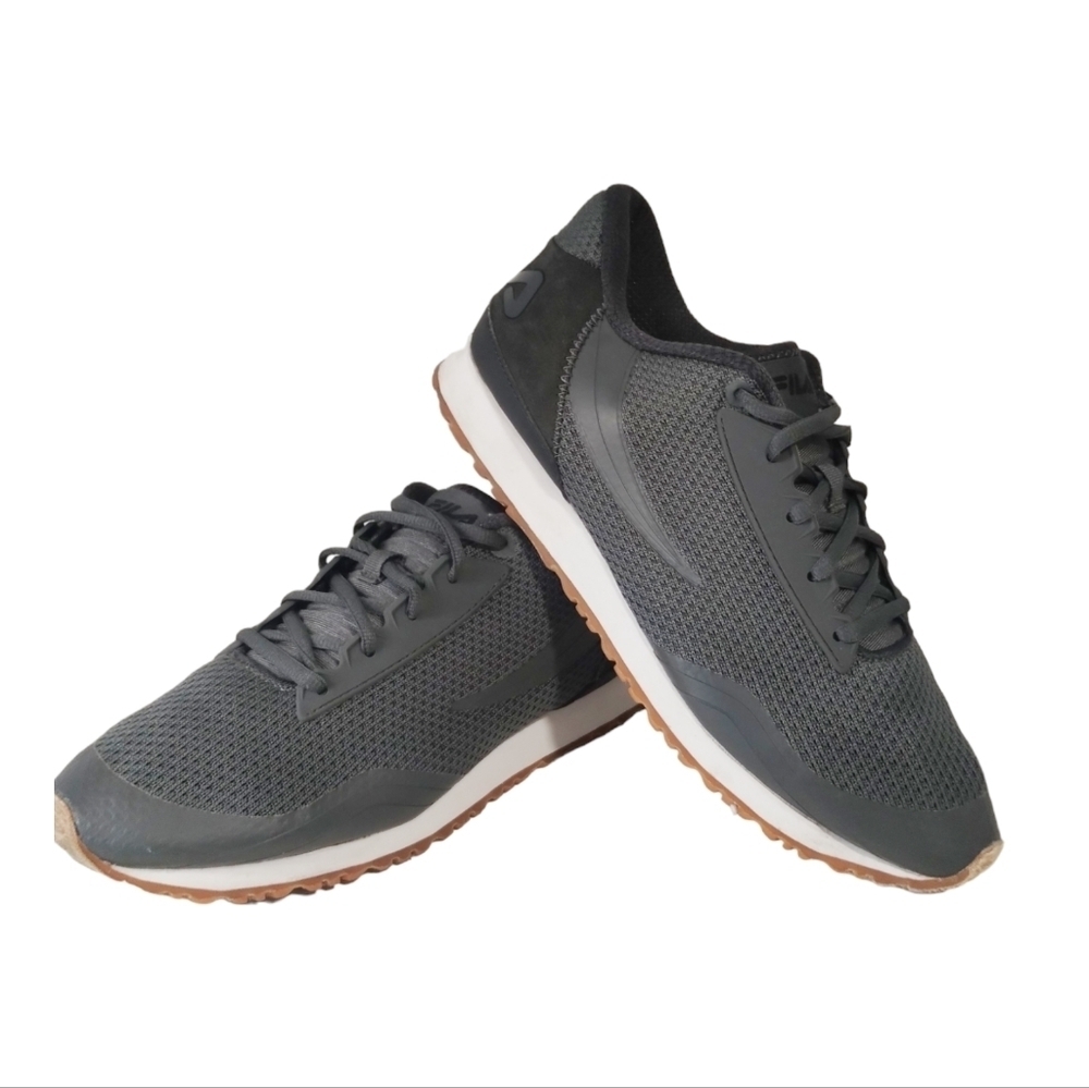 Fila Highlander Charcoal‎ Sneakers Mens 11.5 in Good Condition